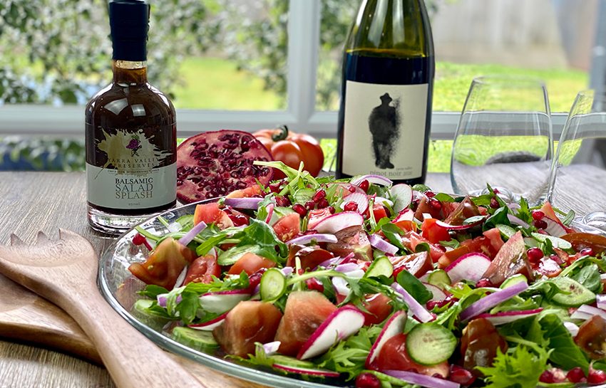 You are currently viewing Pomegranate and Radish Salad with Balsamic Splash Dressing