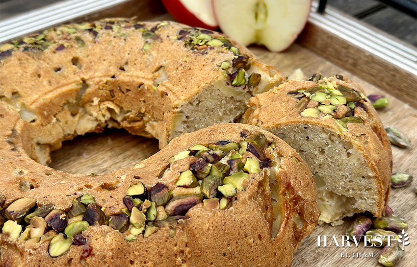 You are currently viewing Apple & Pistachio Bundt Cake